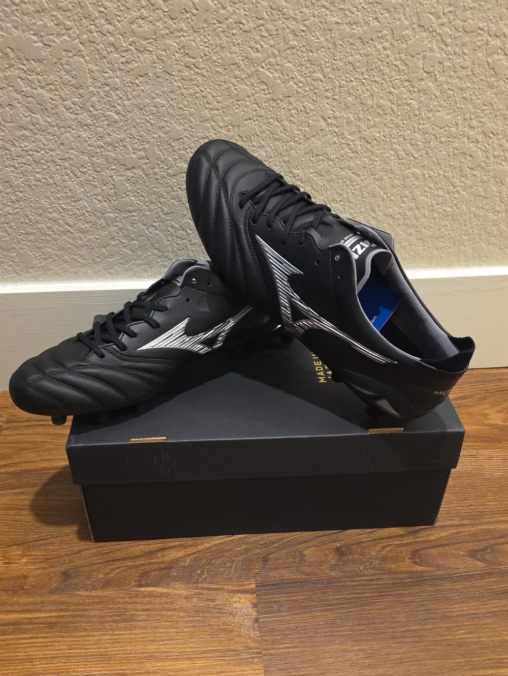 Mizuno Morelia Neo IV Japan